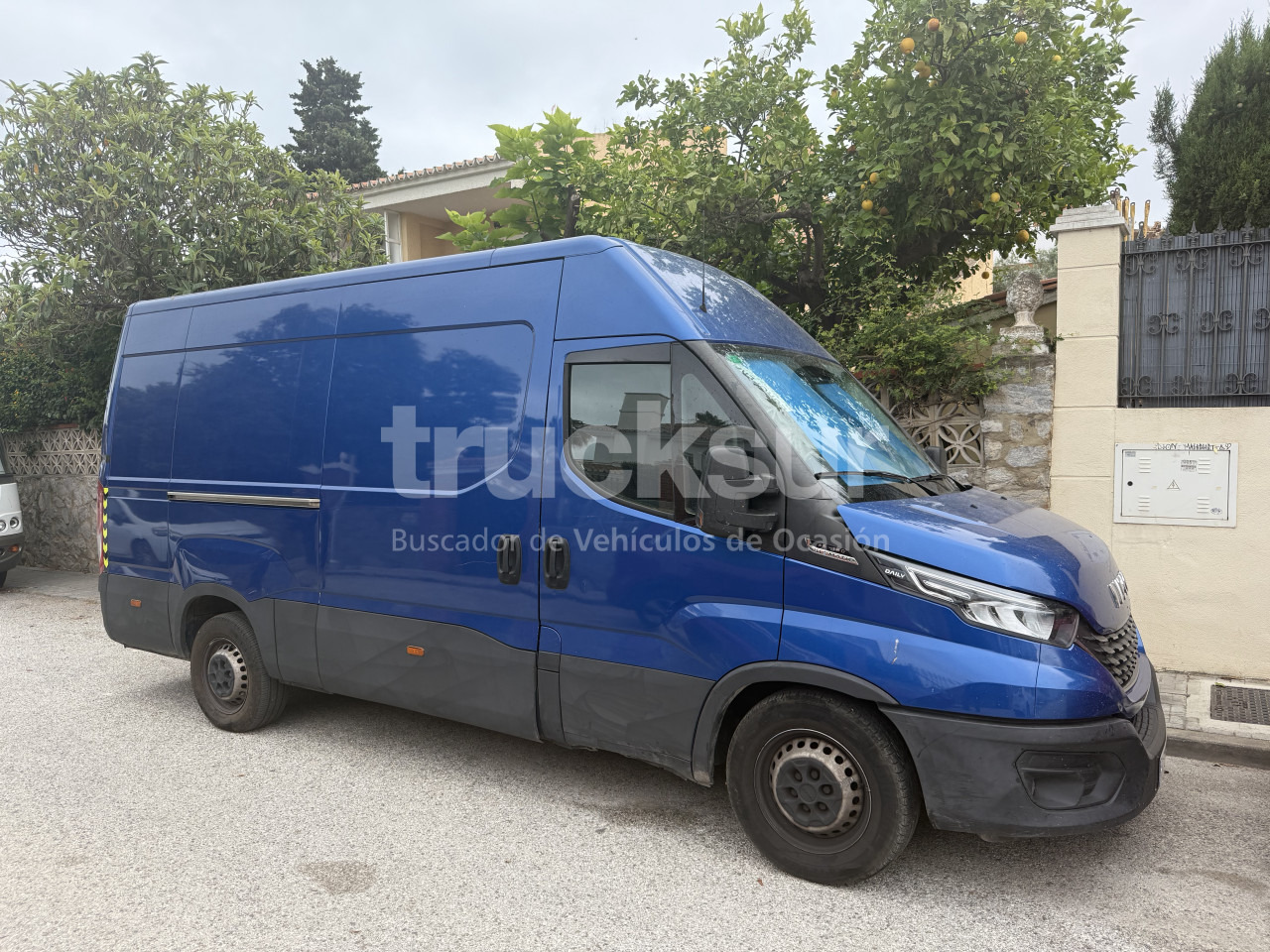 IVECO DAILY 35S16 - 박스 밴 : 사진 1 IVECO DAILY 35S16 - 박스 밴 : 사진 1