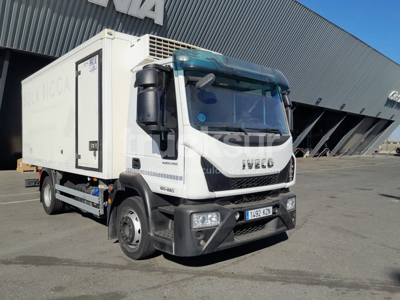 IVECO ML120E22 FRC-X - 박스 트럭 : 사진 1 IVECO ML120E22 FRC-X - 박스 트럭 : 사진 1