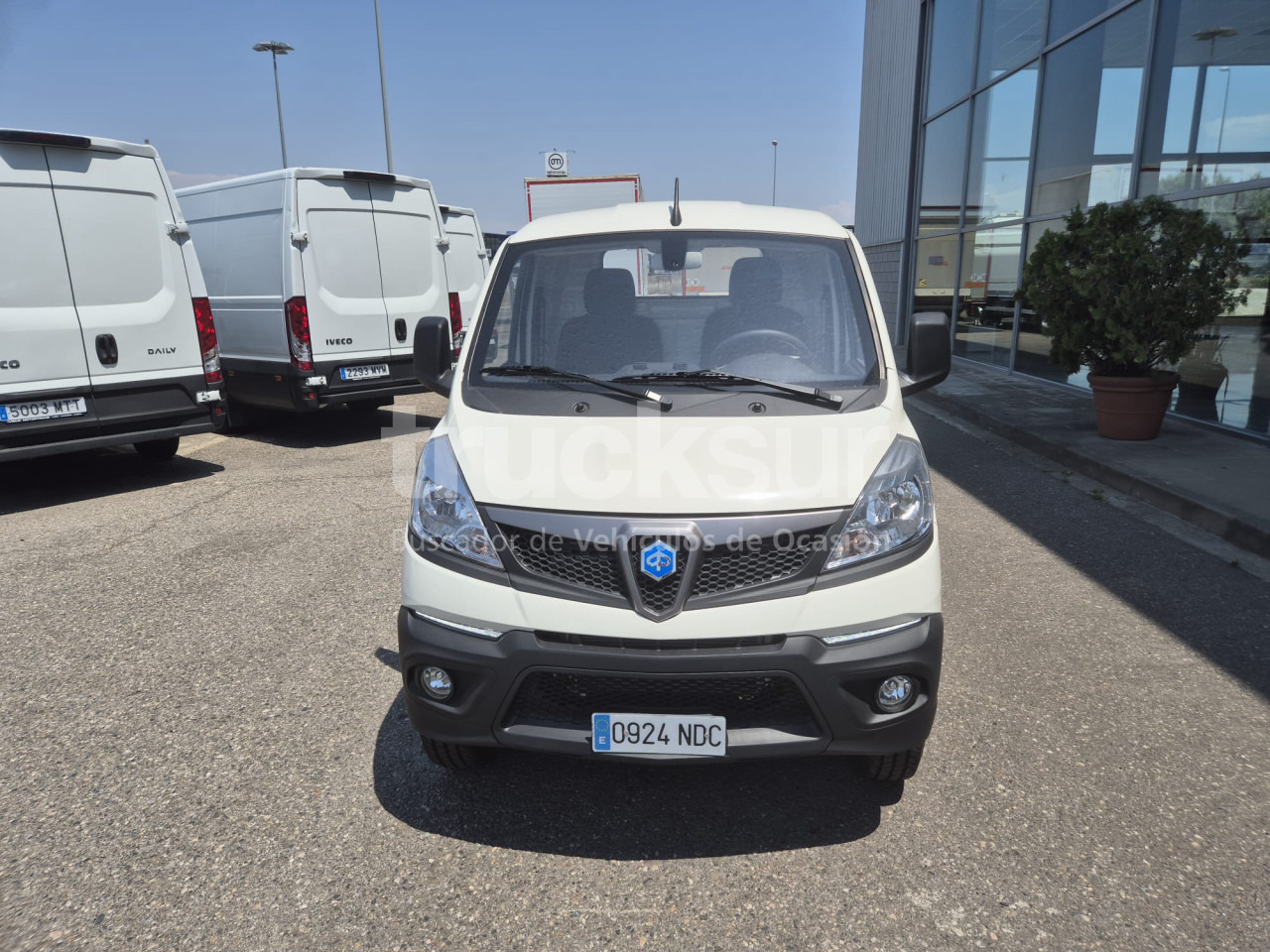 IVECO PIAGGIO PORTER 1.5I LONG RANGE - 플랫베드 밴 : 사진 4 IVECO PIAGGIO PORTER 1.5I LONG RANGE - 플랫베드 밴 : 사진 4
