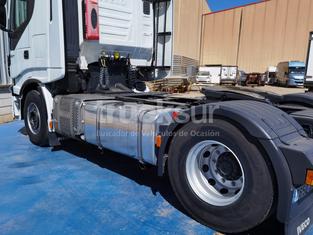IVECO STRALIS AS440S48T/P ADR - 트랙터 유닛 : 사진 5 IVECO STRALIS AS440S48T/P ADR - 트랙터 유닛 : 사진 5