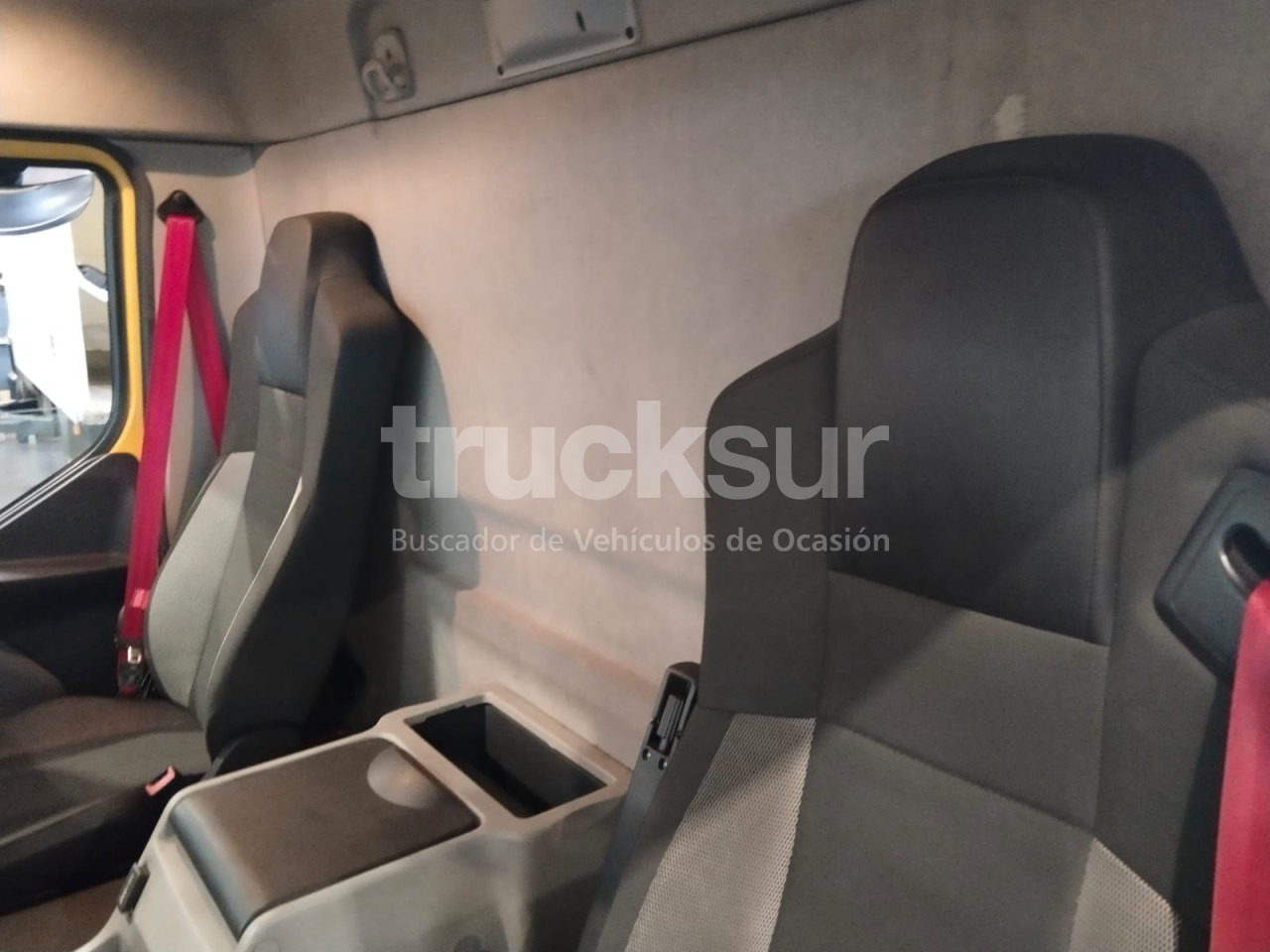 박스 트럭 RENAULT D280.18 : 사진 25 박스 트럭 RENAULT D280.18 : 사진 25