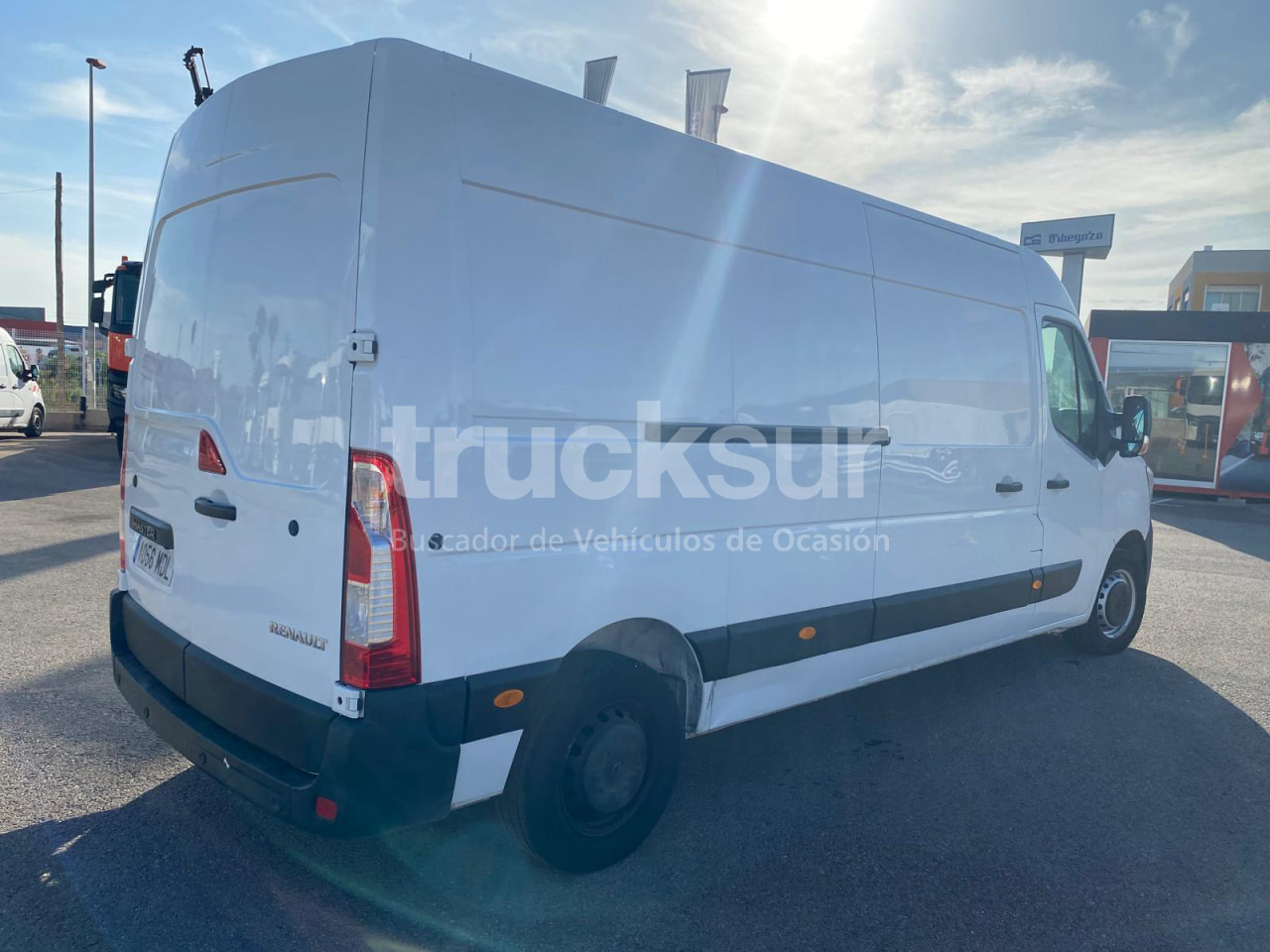 RENAULT MASTER 150.35 - 박스 밴 : 사진 4 RENAULT MASTER 150.35 - 박스 밴 : 사진 4