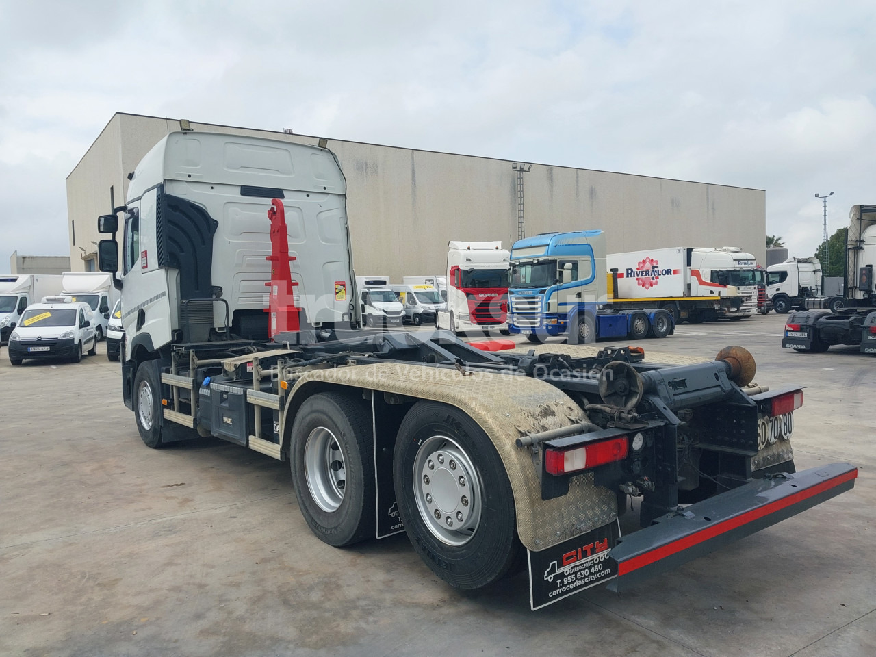 RENAULT T480.26 - 후크 리프트 트럭 : 사진 4 RENAULT T480.26 - 후크 리프트 트럭 : 사진 4