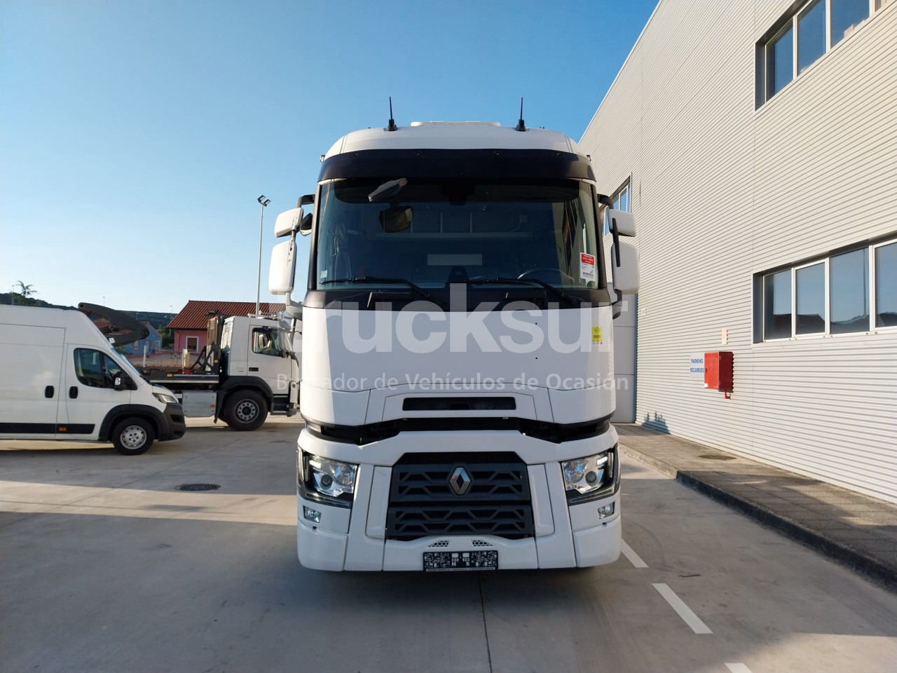RENAULT T520 HIGH SLEEPER CAB - 트랙터 유닛 : 사진 1 RENAULT T520 HIGH SLEEPER CAB - 트랙터 유닛 : 사진 1