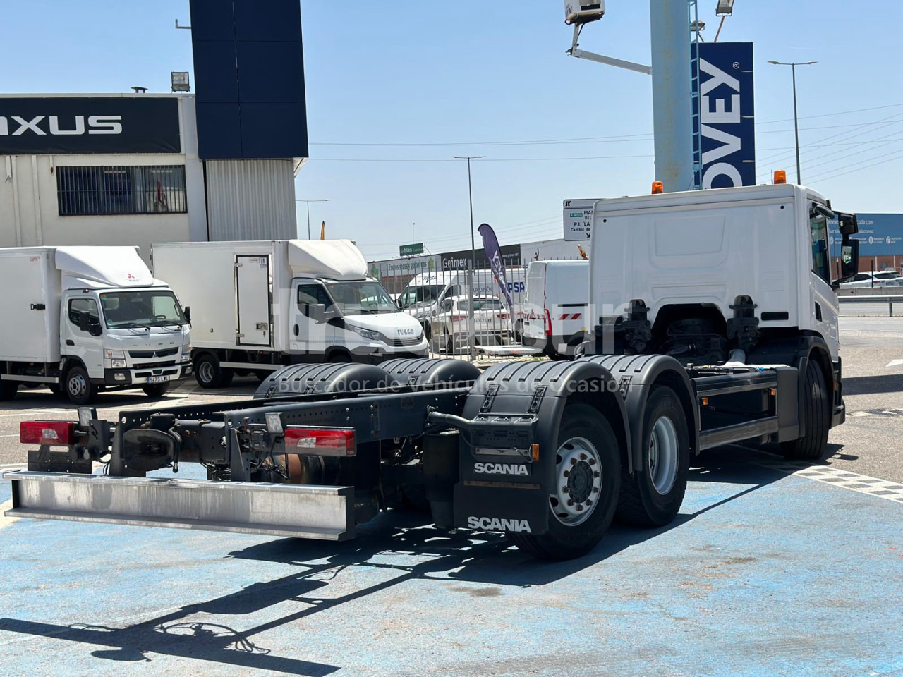 SCANIA P410.26 ejes 6x2*4 - 캡 새시 트럭 : 사진 4 SCANIA P410.26 ejes 6x2*4 - 캡 새시 트럭 : 사진 4
