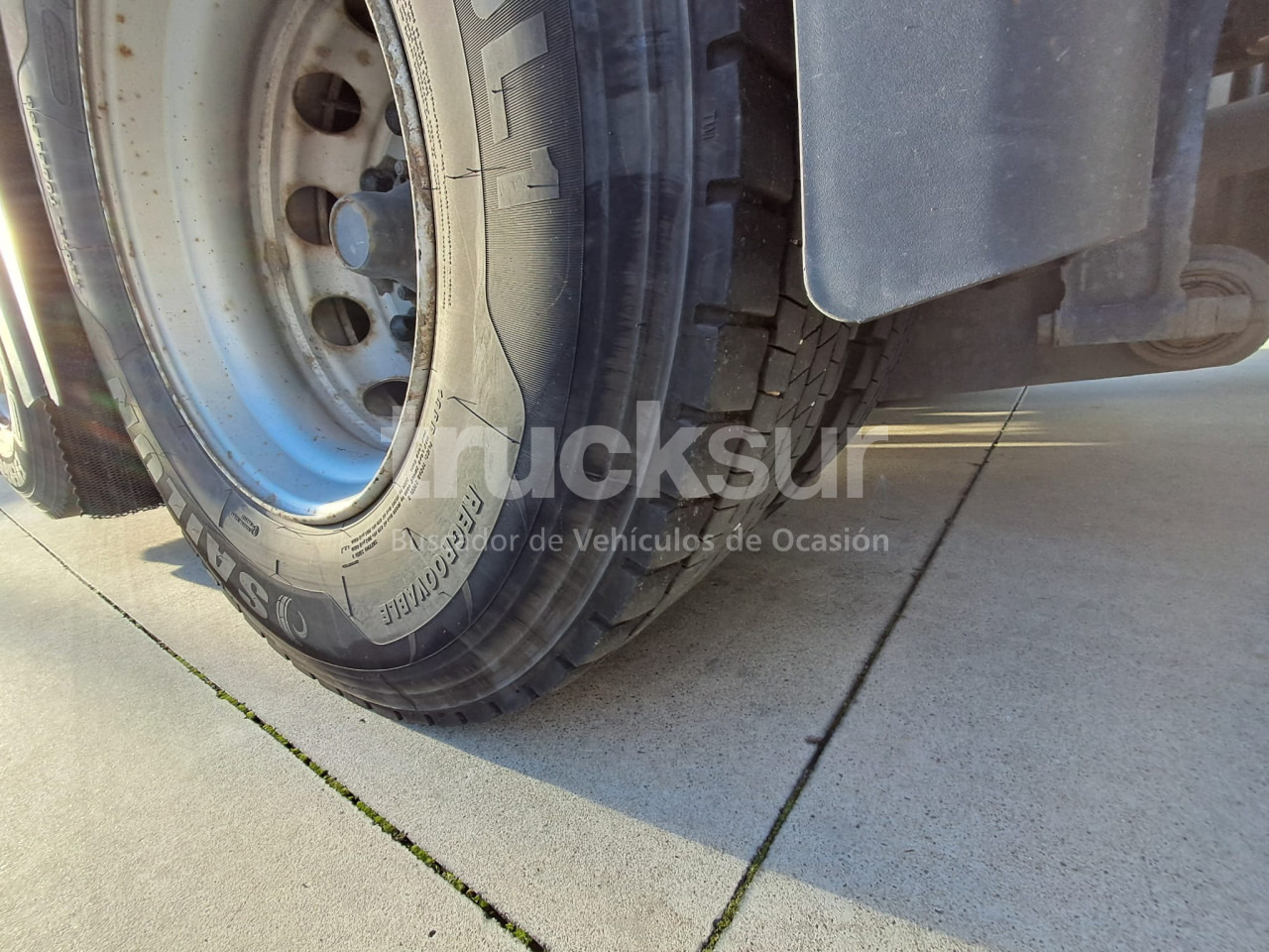 캡 새시 트럭 SCANIA R450.26 ejes 6x2*4 : 사진 8