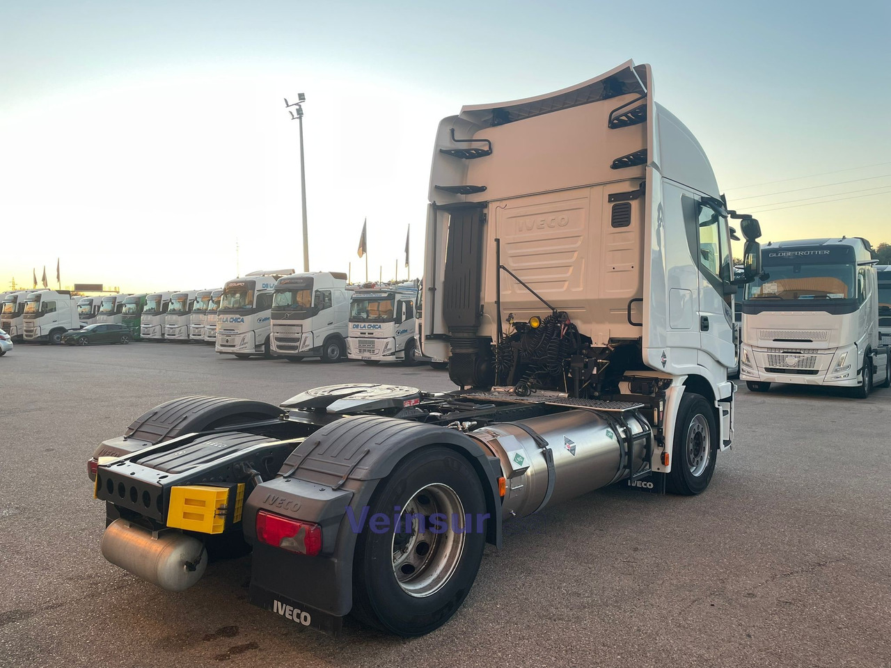 IVECO AT440S45T/P - 트랙터 유닛 : 사진 3 IVECO AT440S45T/P - 트랙터 유닛 : 사진 3