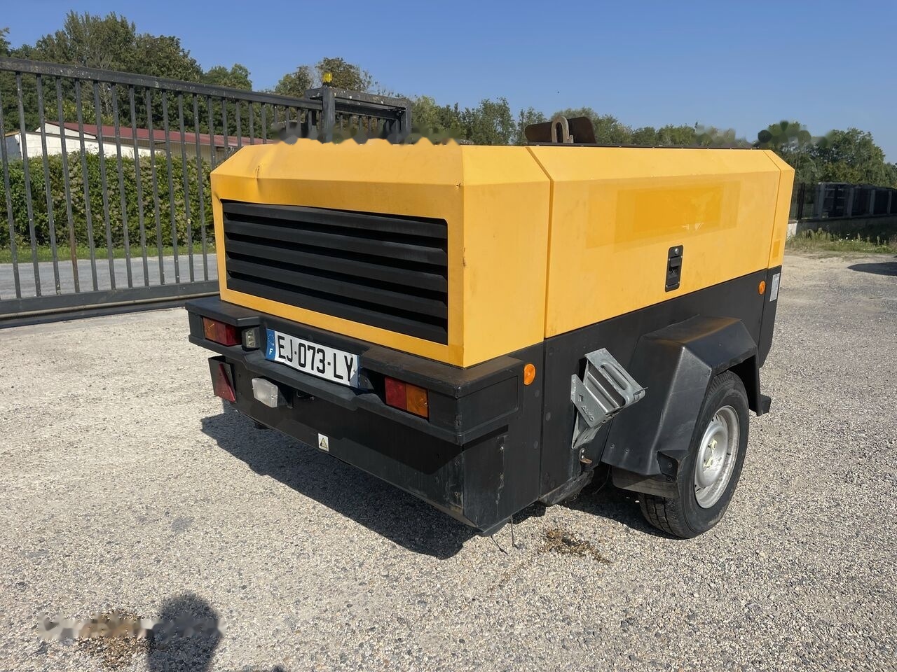 Doosan 7/73-10/53 - 공기 압축기 : 사진 4 Doosan 7/73-10/53 - 공기 압축기 : 사진 4
