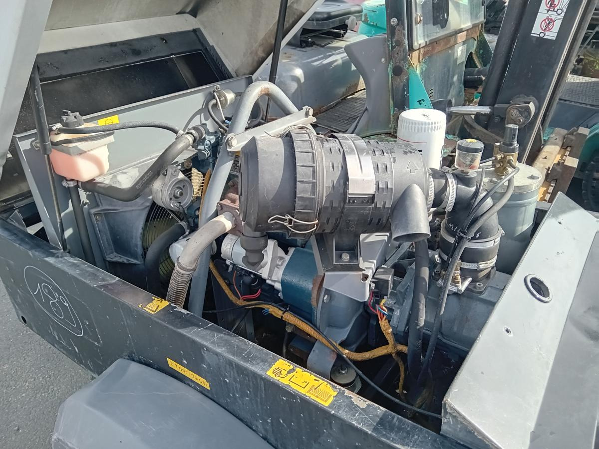 Atlas copco XAS37 - 공기 압축기 : 사진 3 Atlas copco XAS37 - 공기 압축기 : 사진 3