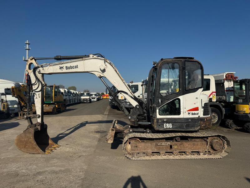 Bobcat E80 - 미니 굴삭기 : 사진 1 Bobcat E80 - 미니 굴삭기 : 사진 1