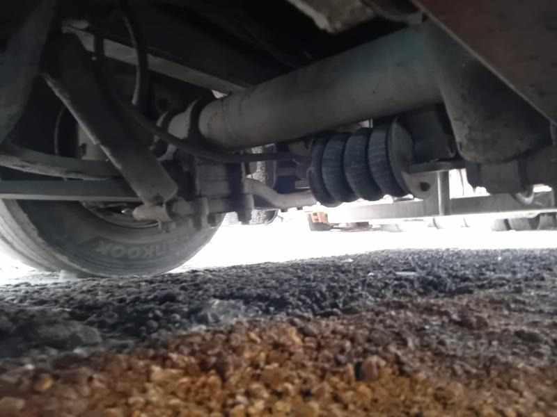 Castera - 저하대 세미 트레일러 : 사진 5 Castera - 저하대 세미 트레일러 : 사진 5