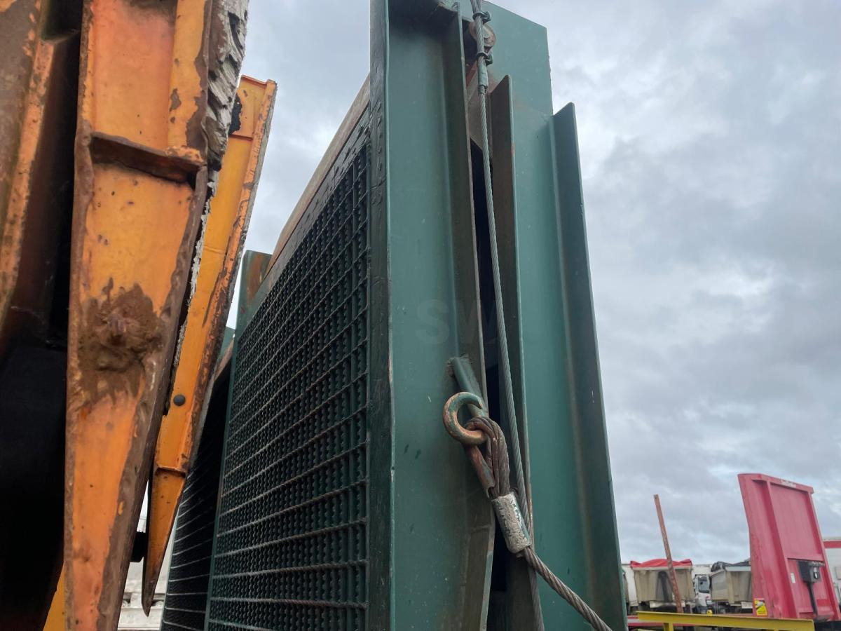 Castera - 저하대 세미 트레일러 : 사진 5 Castera - 저하대 세미 트레일러 : 사진 5