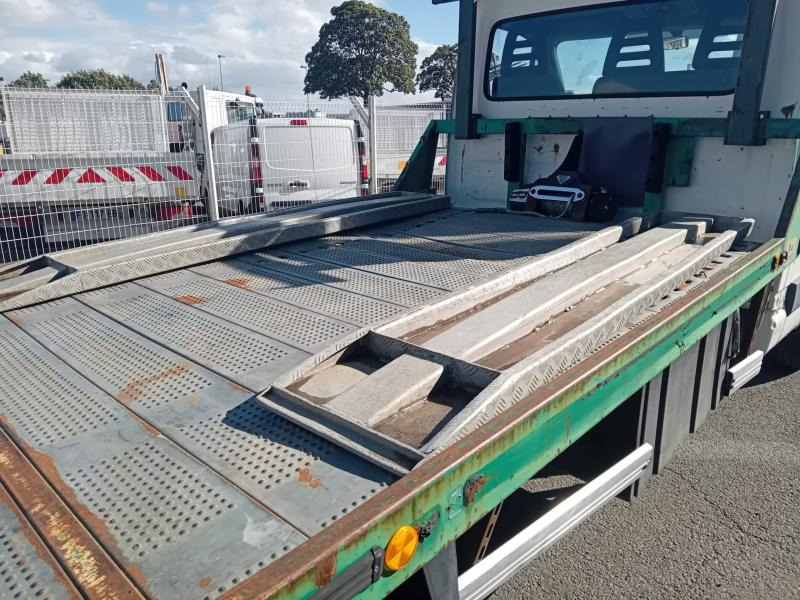 Iveco 35C14HPI - 견인 트럭 : 사진 5 Iveco 35C14HPI - 견인 트럭 : 사진 5