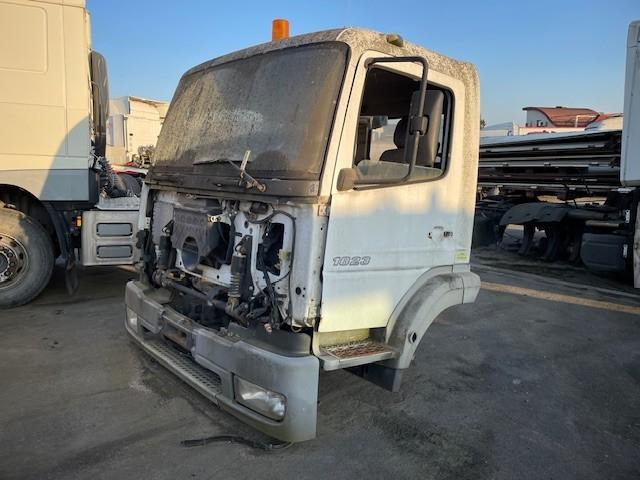 Mercedes ATEGO - 운전실 트럭 용 : 사진 1 Mercedes ATEGO - 운전실 트럭 용 : 사진 1