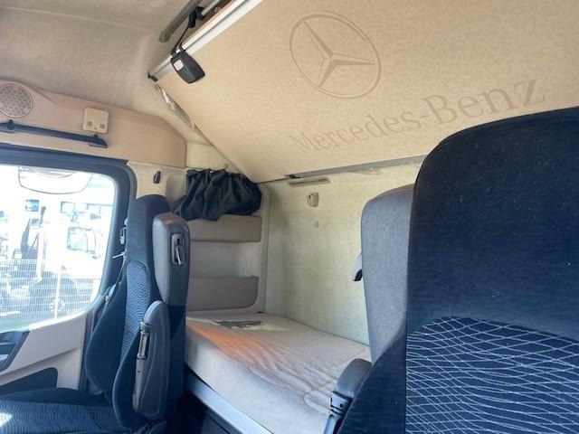 Mercedes Actros 1845 - 트랙터 유닛 : 사진 5 Mercedes Actros 1845 - 트랙터 유닛 : 사진 5