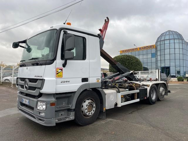 Mercedes Actros 2544 - 후크 리프트 트럭 : 사진 1 Mercedes Actros 2544 - 후크 리프트 트럭 : 사진 1