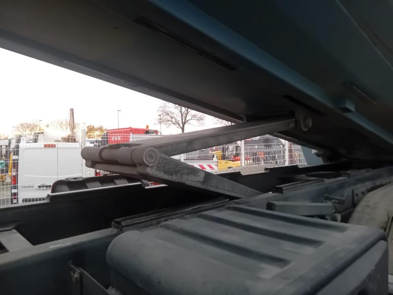 Mercedes Arocs 4143 - 덤프트럭 : 사진 4 Mercedes Arocs 4143 - 덤프트럭 : 사진 4