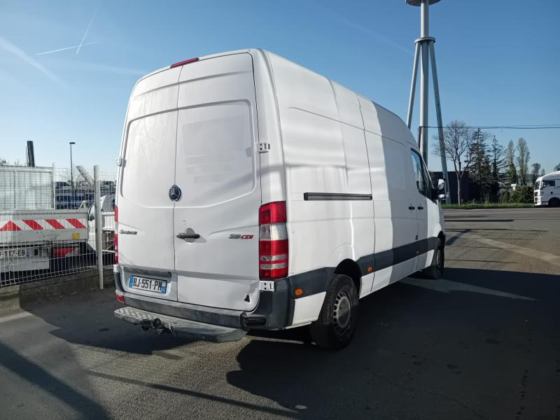 Mercedes Sprinter 218 CDI - 패널 밴 : 사진 3 Mercedes Sprinter 218 CDI - 패널 밴 : 사진 3