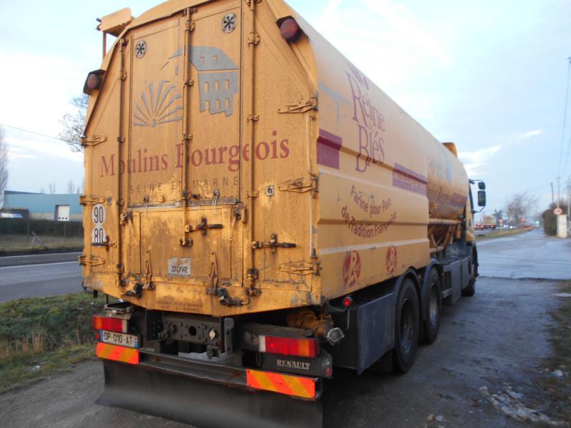 Renault Premium 420 DCI - 유조트럭 : 사진 5 Renault Premium 420 DCI - 유조트럭 : 사진 5