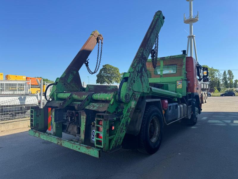 스킵 로더 트럭 Volvo FM 380 : 사진 8
