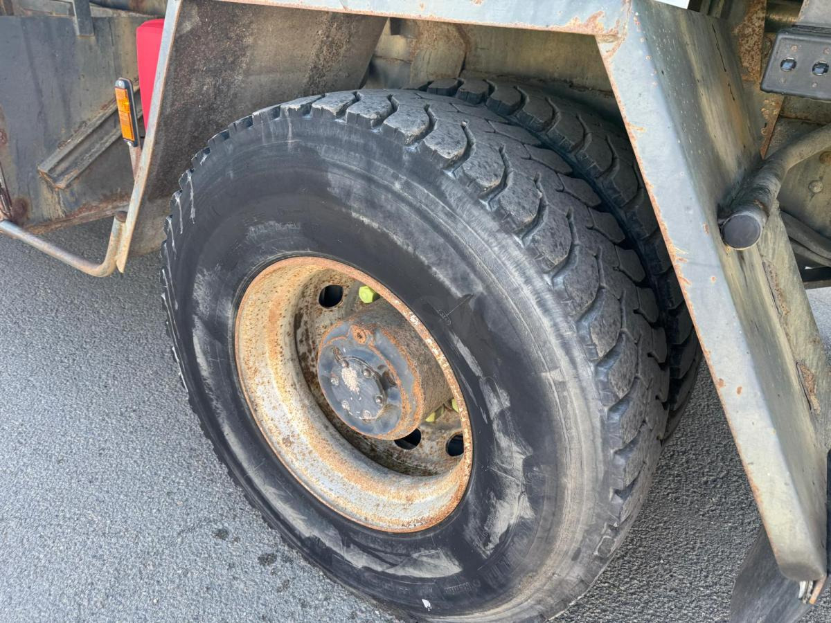 스킵 로더 트럭 Volvo FM 380 : 사진 14