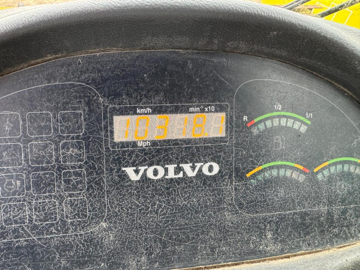 휠 로더 Volvo L 35 BZ : 사진 18