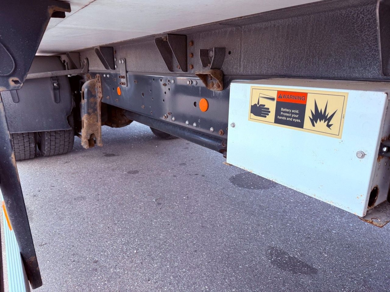 냉동탑차 Iveco 180E32 4x2 Schmitz / Thermo King T-1200R Spectru Iveco 180E32 4x2 Schmitz / Thermo King T-1200R Spectru : 사진 11