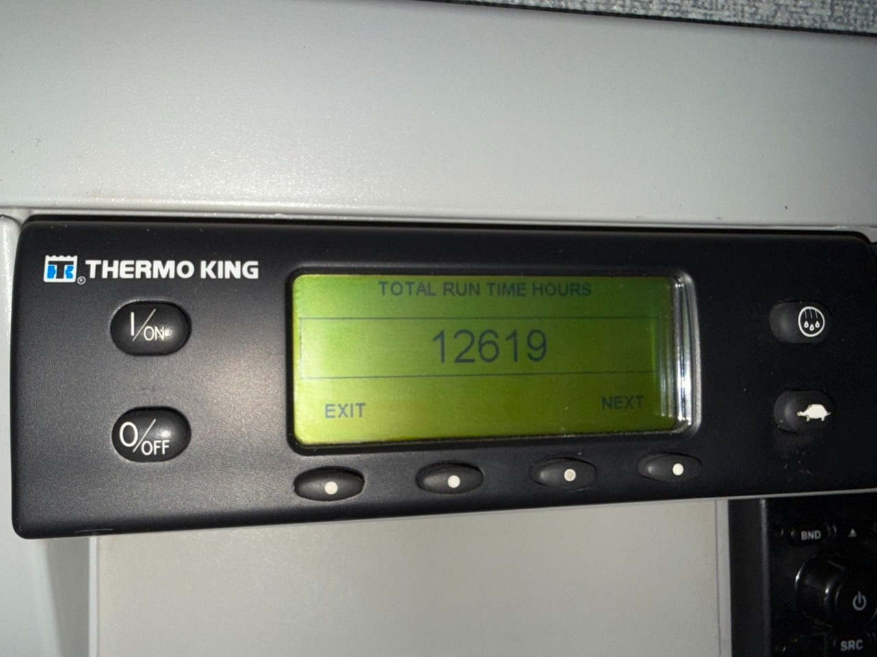 냉동탑차 Iveco 180E32 Schmitz / Thermo King T-1200R Spectrum Iveco 180E32 Schmitz / Thermo King T-1200R Spectrum : 사진 20