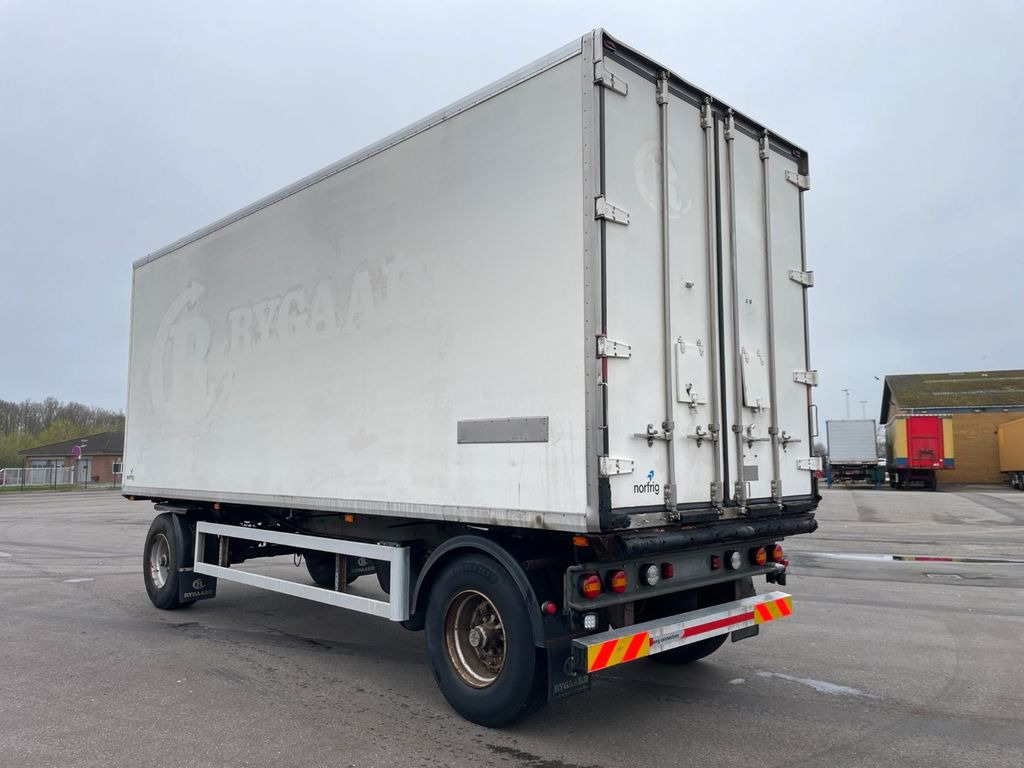 Krone 18 t. 2 axle ThermoKing SL-200e - 냉동 트레일러 : 사진 4 Krone 18 t. 2 axle ThermoKing SL-200e - 냉동 트레일러 : 사진 4