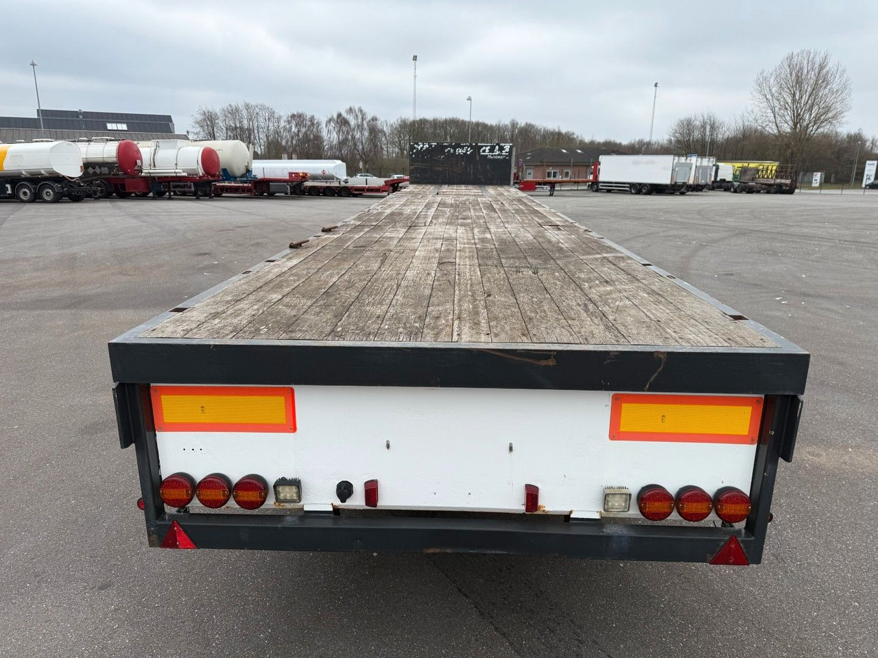 Lag 3 axle 7 m. Extendable / Last Axle Steering - 드롭사이드/ 플랫베드 세미 트레일러 : 사진 5 Lag 3 axle 7 m. Extendable / Last Axle Steering - 드롭사이드/ 플랫베드 세미 트레일러 : 사진 5