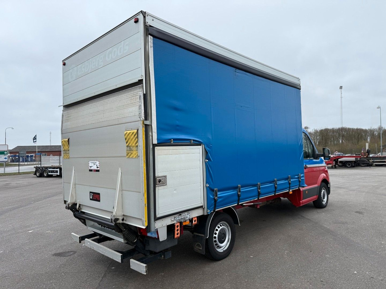 MAN TGE 2.0 TDI 3.180 Plane - Automat - Zepro - AC - 커튼 사이드 밴 : 사진 3 MAN TGE 2.0 TDI 3.180 Plane - Automat - Zepro - AC - 커튼 사이드 밴 : 사진 3