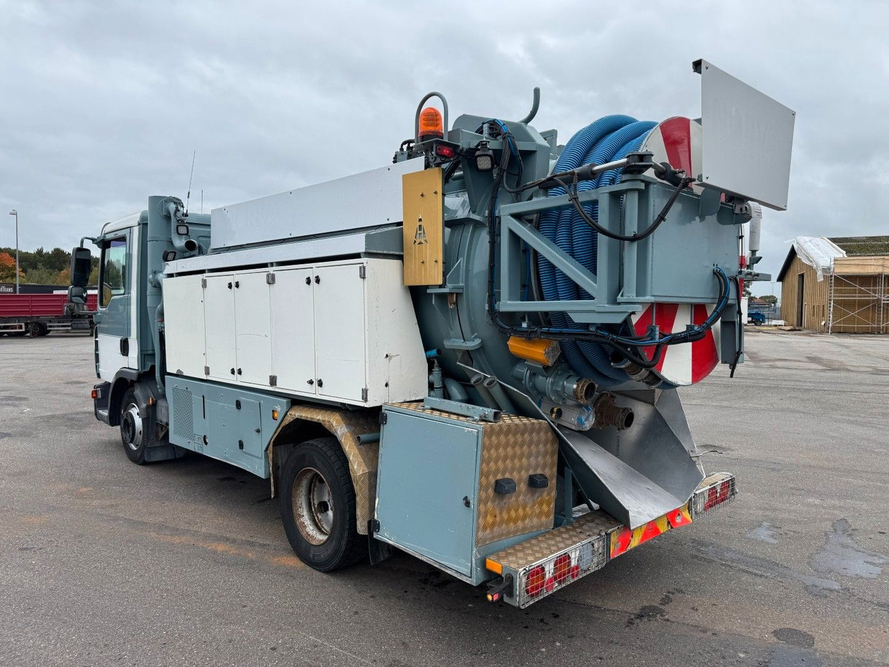 MAN TGL 12.240 4x2 Hvidtved Larsen SLP 5.5 - 진공 흡입 트럭 : 사진 4 MAN TGL 12.240 4x2 Hvidtved Larsen SLP 5.5 - 진공 흡입 트럭 : 사진 4