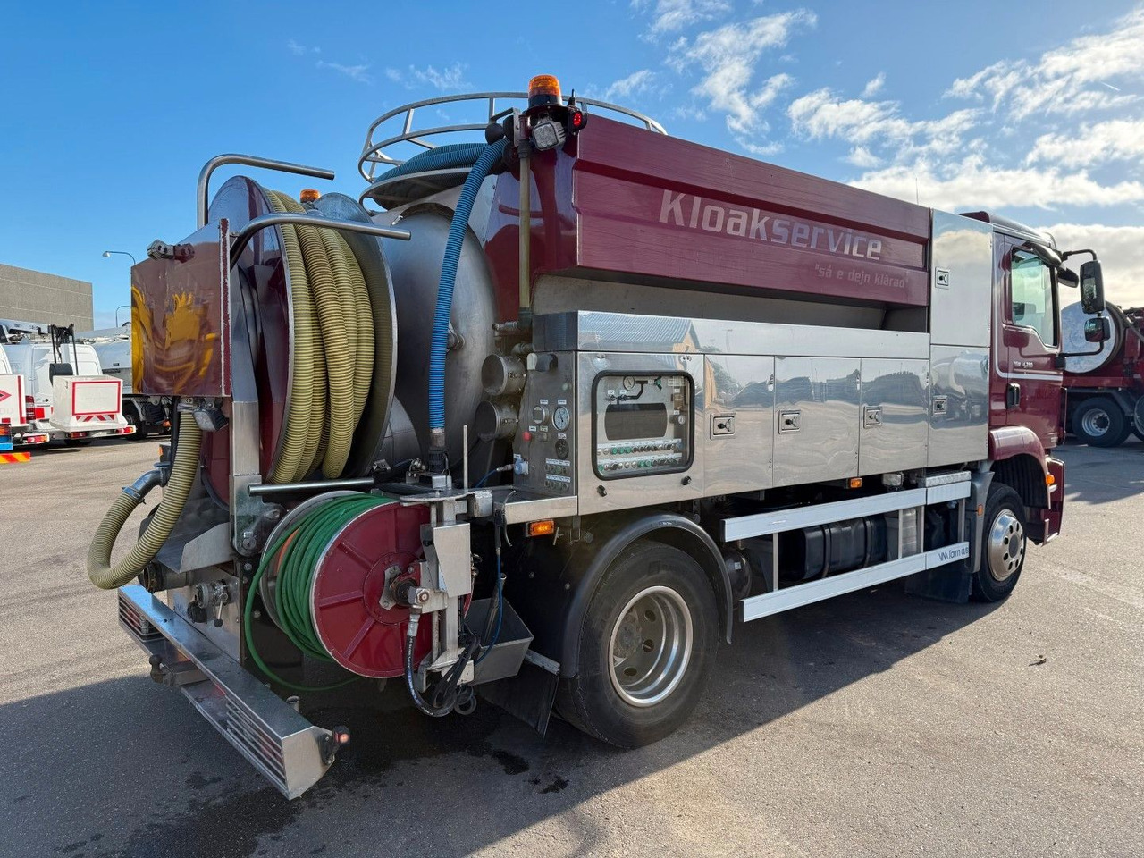 MAN TGM 14.250 VM-Tarm Stainless Steel 4000 l. Kombi - 진공 흡입 트럭 : 사진 3 MAN TGM 14.250 VM-Tarm Stainless Steel 4000 l. Kombi - 진공 흡입 트럭 : 사진 3
