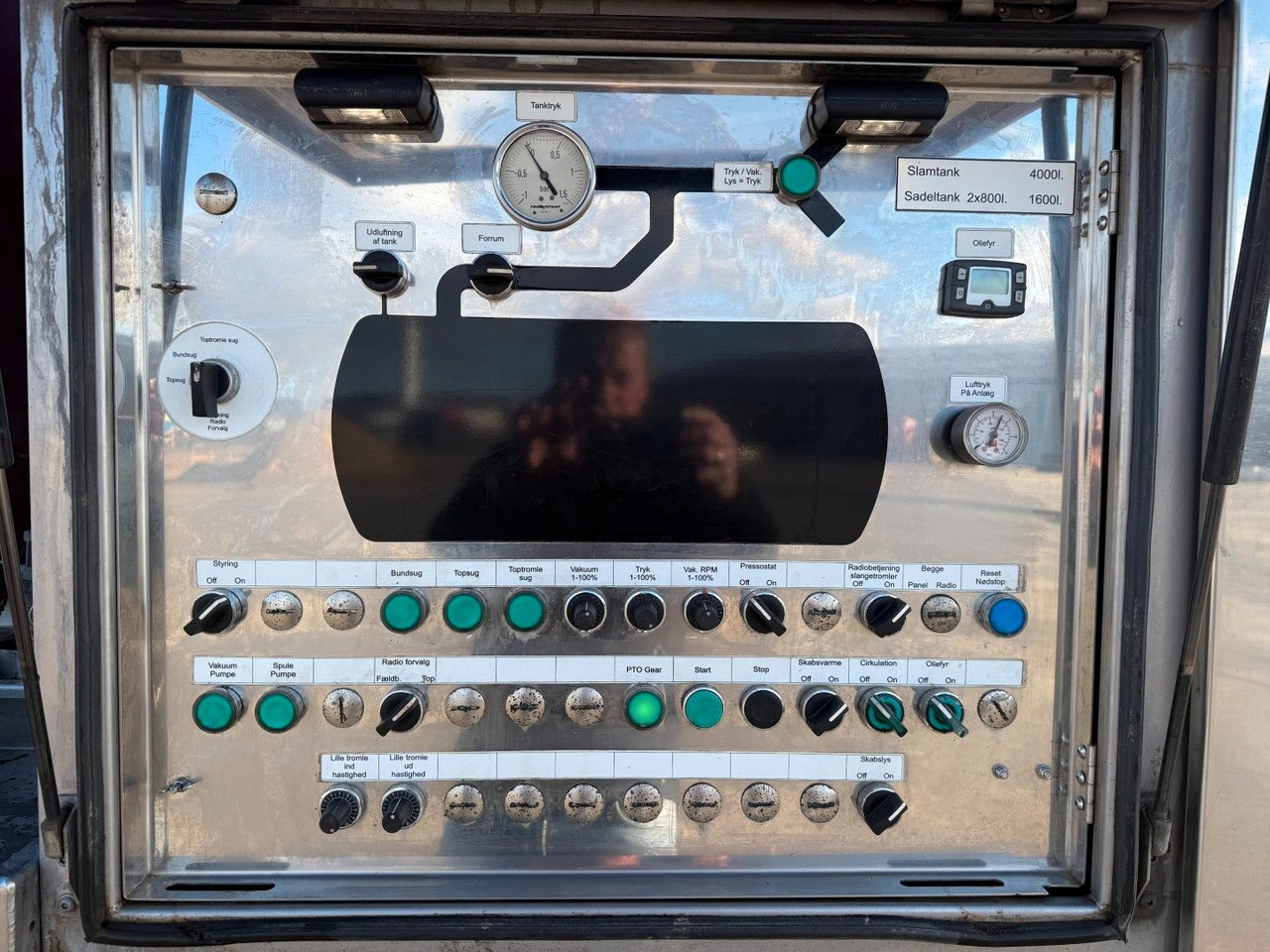 진공 흡입 트럭 MAN TGM 14.250 VM-Tarm Stainless Steel 5600 l. Kombi : 사진 12