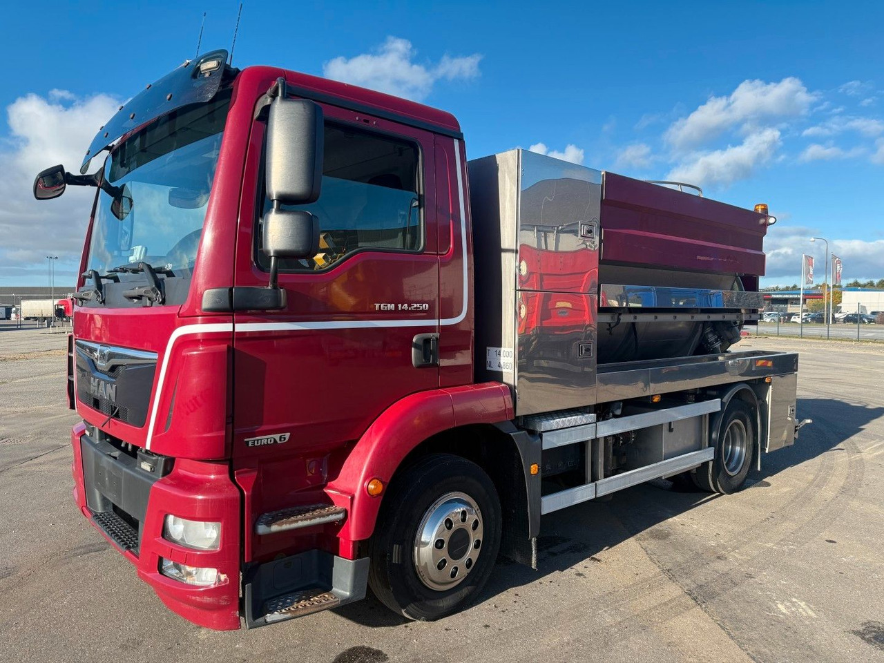 MAN TGM 14.250 VM-Tarm Stainless Steel 5600 l. Kombi - 진공 흡입 트럭 : 사진 1 MAN TGM 14.250 VM-Tarm Stainless Steel 5600 l. Kombi - 진공 흡입 트럭 : 사진 1