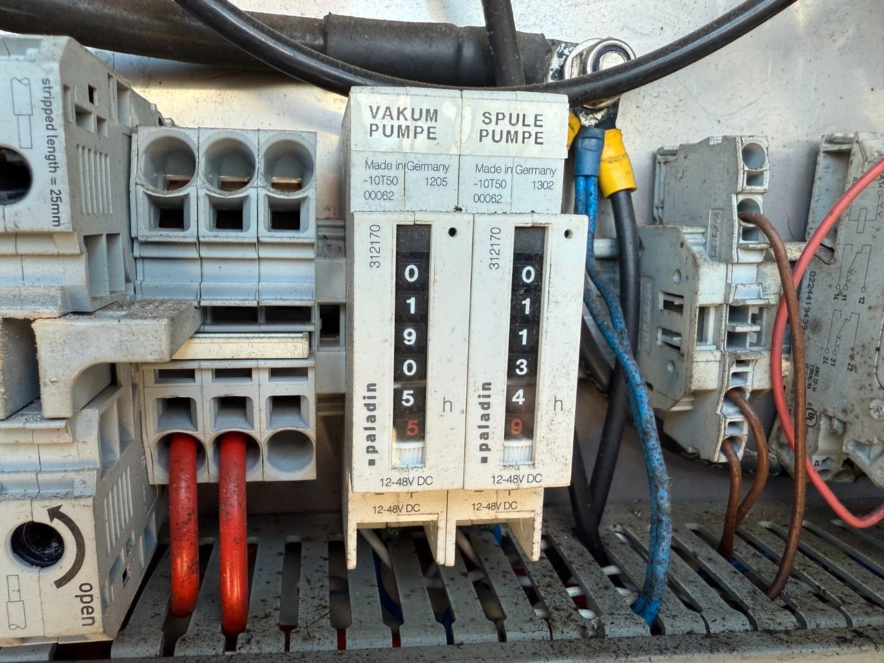 진공 흡입 트럭 MAN TGM 14.250 VM-Tarm Stainless Steel 5600 l. Kombi : 사진 17