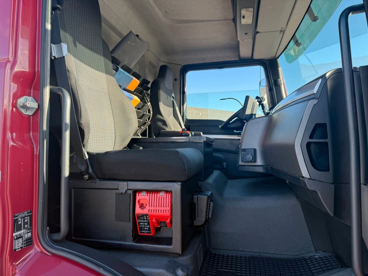 진공 흡입 트럭 MAN TGM 14.250 VM-Tarm Stainless Steel 5600 l. Kombi : 사진 24