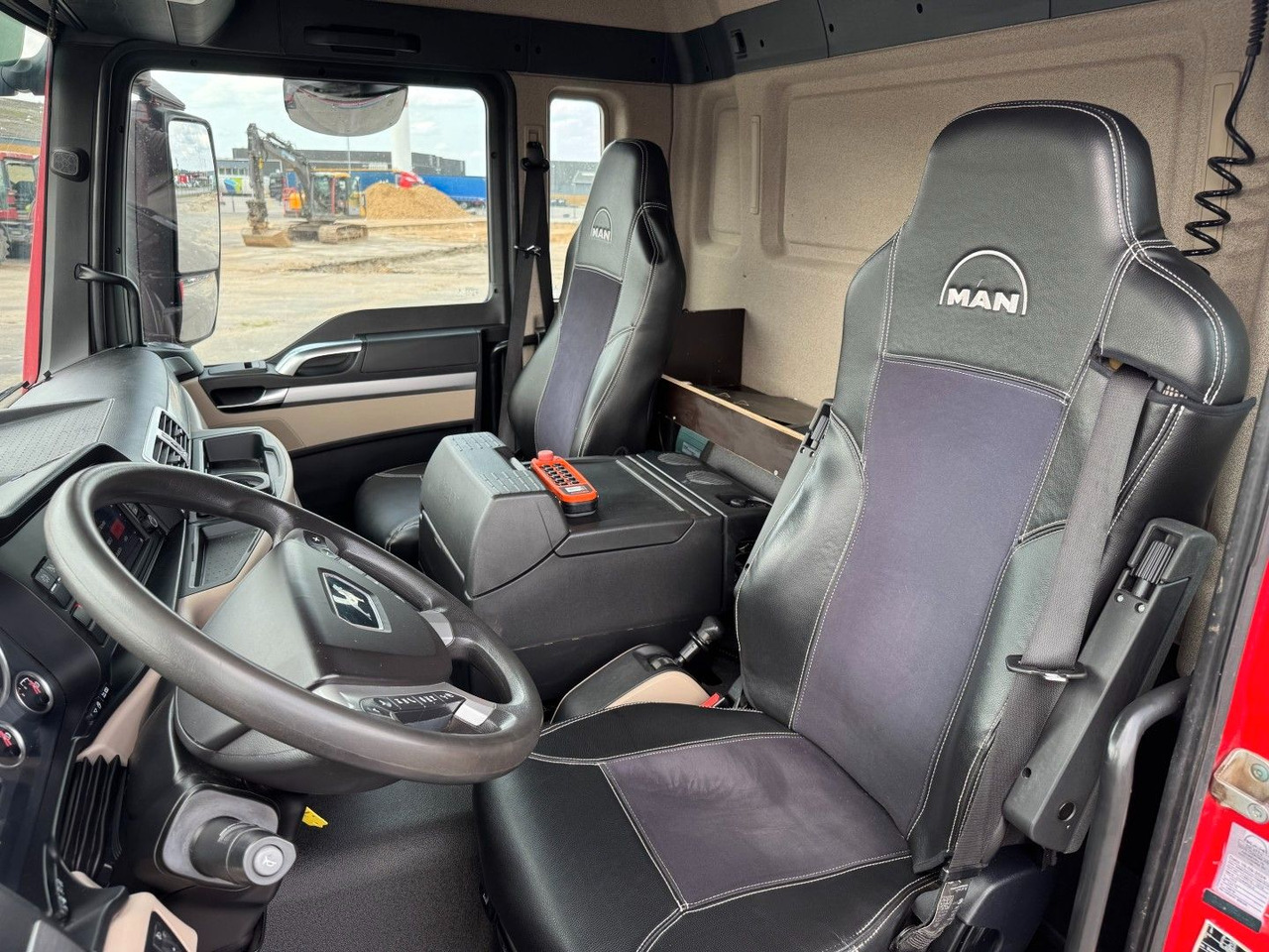 MAN TGS 26.360 6x4H4 Hydrodrive Wiedemann - 진공 흡입 트럭 : 사진 5 MAN TGS 26.360 6x4H4 Hydrodrive Wiedemann - 진공 흡입 트럭 : 사진 5