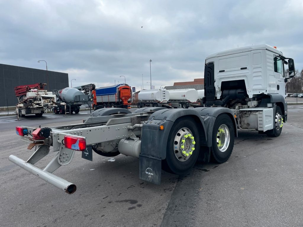 MAN TGS 26.440 6x2*4 ADR Fahrgestell Euro 6 MAN TGS 26.440 6x2*4 ADR Fahrgestell Euro 6 - 캡 새시 트럭 : 사진 3 MAN TGS 26.440 6x2*4 ADR Fahrgestell Euro 6 MAN TGS 26.440 6x2*4 ADR Fahrgestell Euro 6 - 캡 새시 트럭 : 사진 3