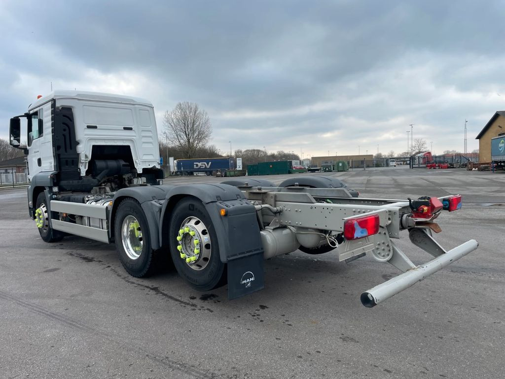 MAN TGS 26.440 6x2*4 ADR Fahrgestell Euro 6 MAN TGS 26.440 6x2*4 ADR Fahrgestell Euro 6 - 캡 새시 트럭 : 사진 4 MAN TGS 26.440 6x2*4 ADR Fahrgestell Euro 6 MAN TGS 26.440 6x2*4 ADR Fahrgestell Euro 6 - 캡 새시 트럭 : 사진 4