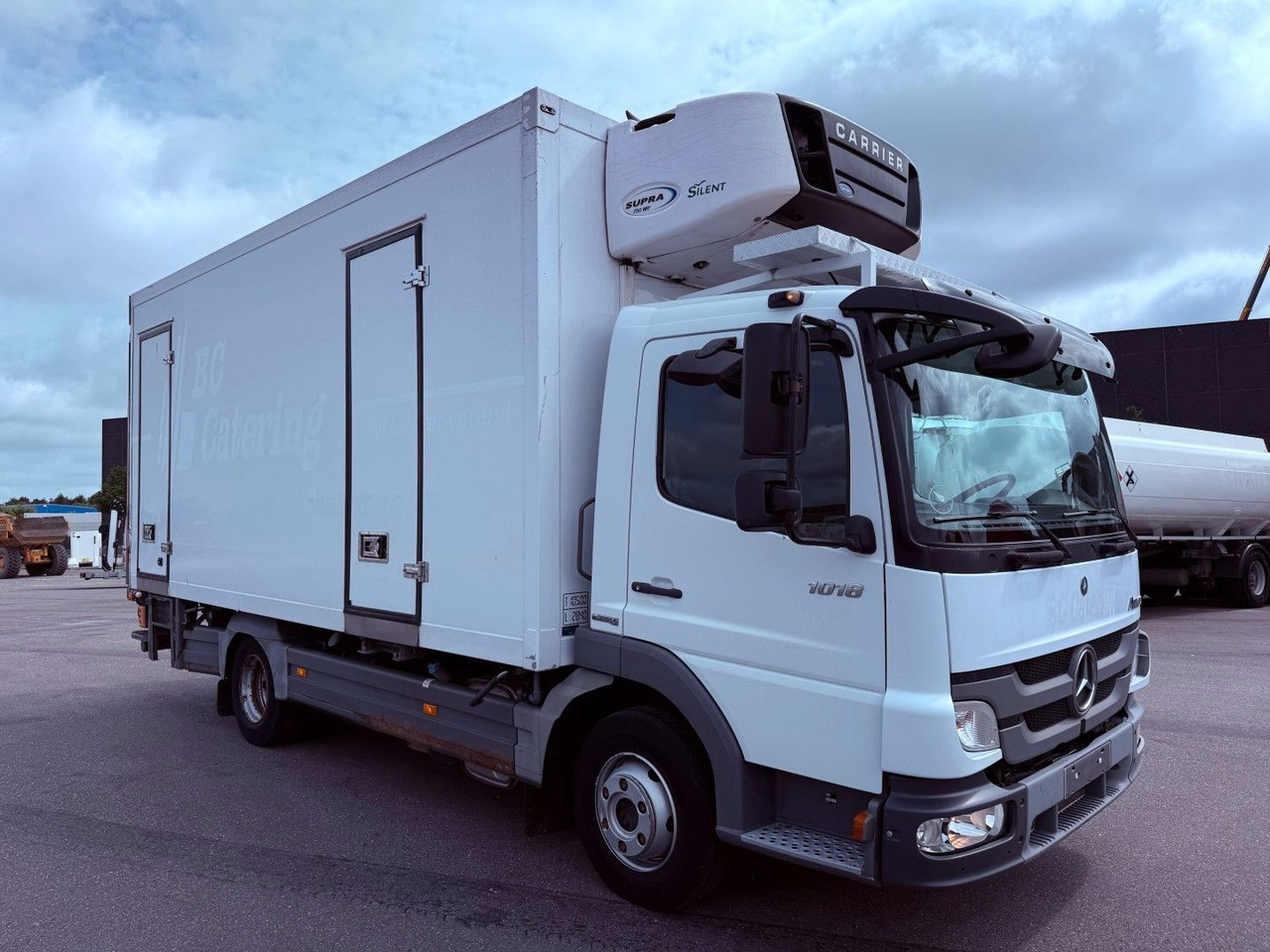 Mercedes-Benz Atego 1018 4x2 Carrier Supra 750 Mt - 냉동탑차 : 사진 2 Mercedes-Benz Atego 1018 4x2 Carrier Supra 750 Mt - 냉동탑차 : 사진 2
