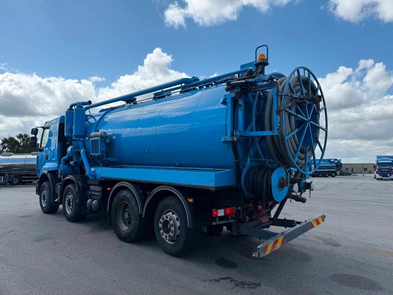 Renault Premium Lander 430.32 8x2*6 Simon Moos 18.100 L - 진공 흡입 트럭 : 사진 4 Renault Premium Lander 430.32 8x2*6 Simon Moos 18.100 L - 진공 흡입 트럭 : 사진 4