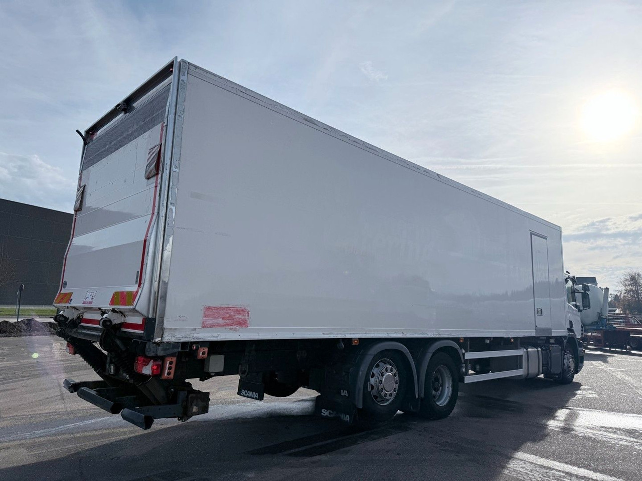 Scania P320 6x2*4 Carrier Supra 1250 Mt 9.80 m Kühl - 냉동탑차 : 사진 3 Scania P320 6x2*4 Carrier Supra 1250 Mt 9.80 m Kühl - 냉동탑차 : 사진 3