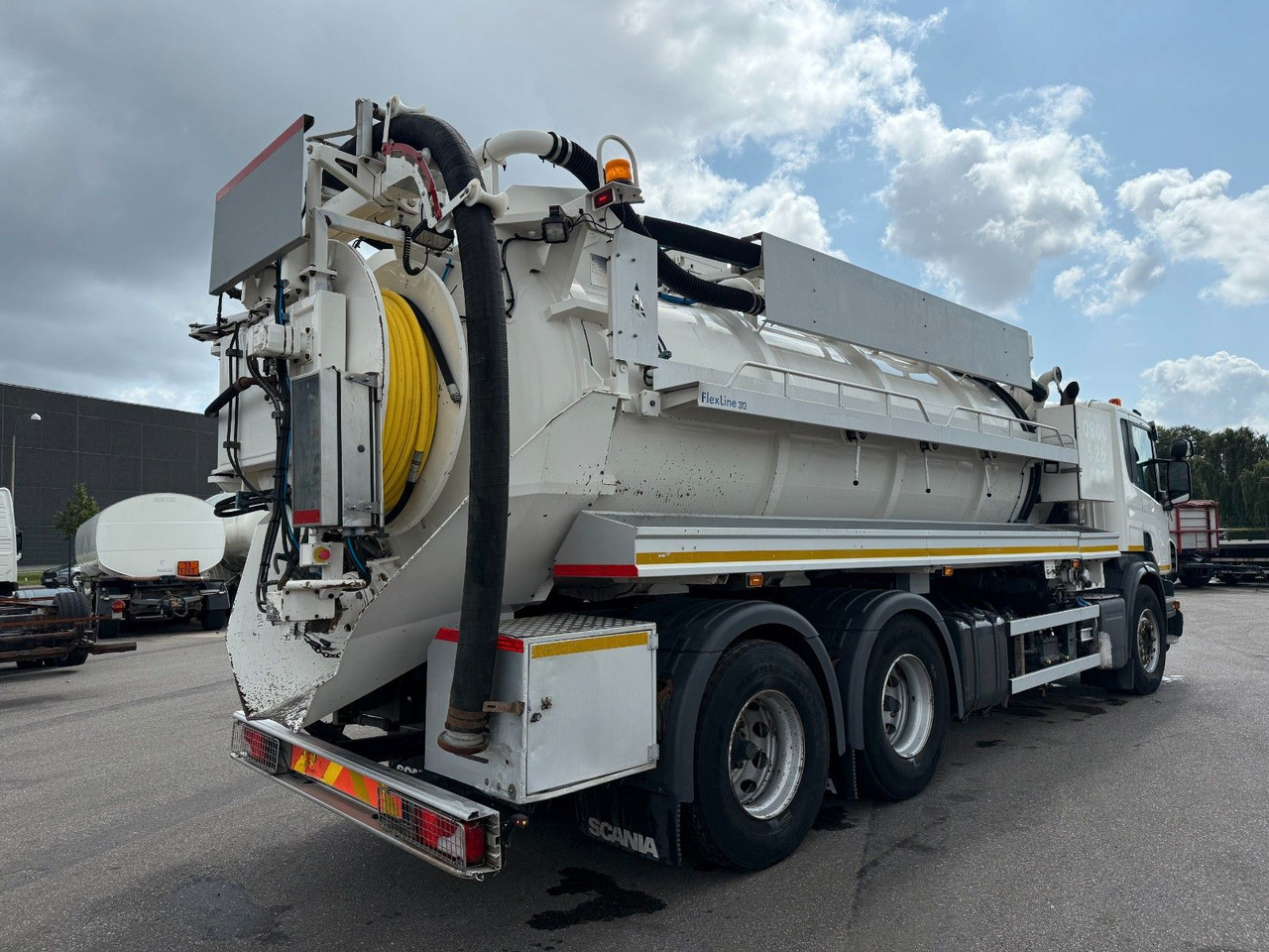 Scania P360 Euro 6 6x4 RHD Hvidtved Larsen FlexLine 312 - 진공 흡입 트럭 : 사진 4 Scania P360 Euro 6 6x4 RHD Hvidtved Larsen FlexLine 312 - 진공 흡입 트럭 : 사진 4