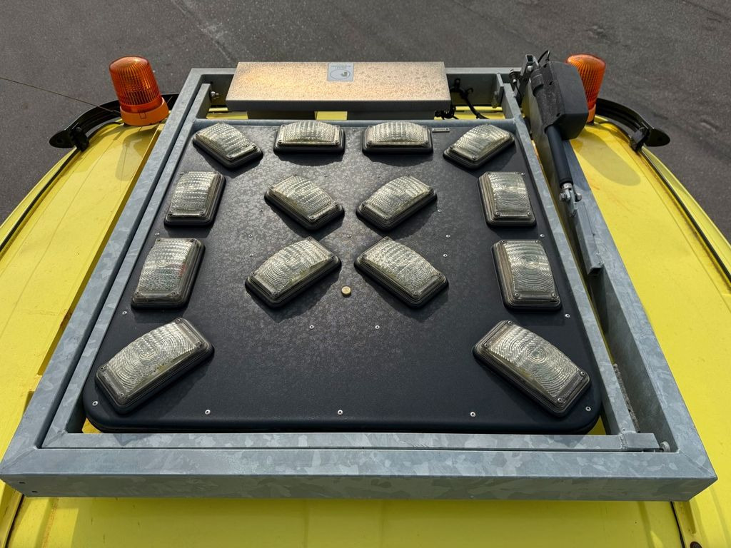 드롭사이드/ 플랫베드 트럭, 크레인 트럭 Scania P400 LB 4x2 MLB Euro 5 - 324 tkm. : 사진 9