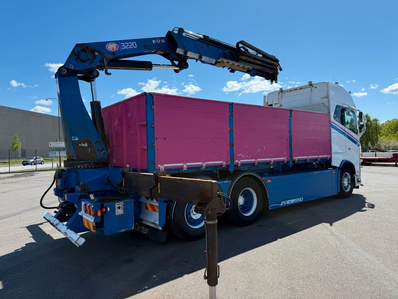 Volvo FH 16.550 6x2*4 / Crane HMF 3220K4 Euro 6 - 크레인 트럭 : 사진 4 Volvo FH 16.550 6x2*4 / Crane HMF 3220K4 Euro 6 - 크레인 트럭 : 사진 4