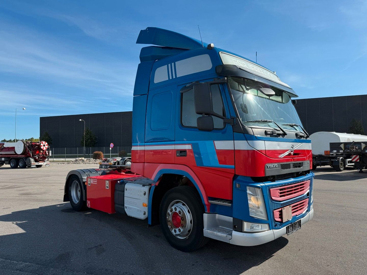 Volvo FM 410 4x2 Globetrotter Euro 6 - 트랙터 유닛 : 사진 2 Volvo FM 410 4x2 Globetrotter Euro 6 - 트랙터 유닛 : 사진 2