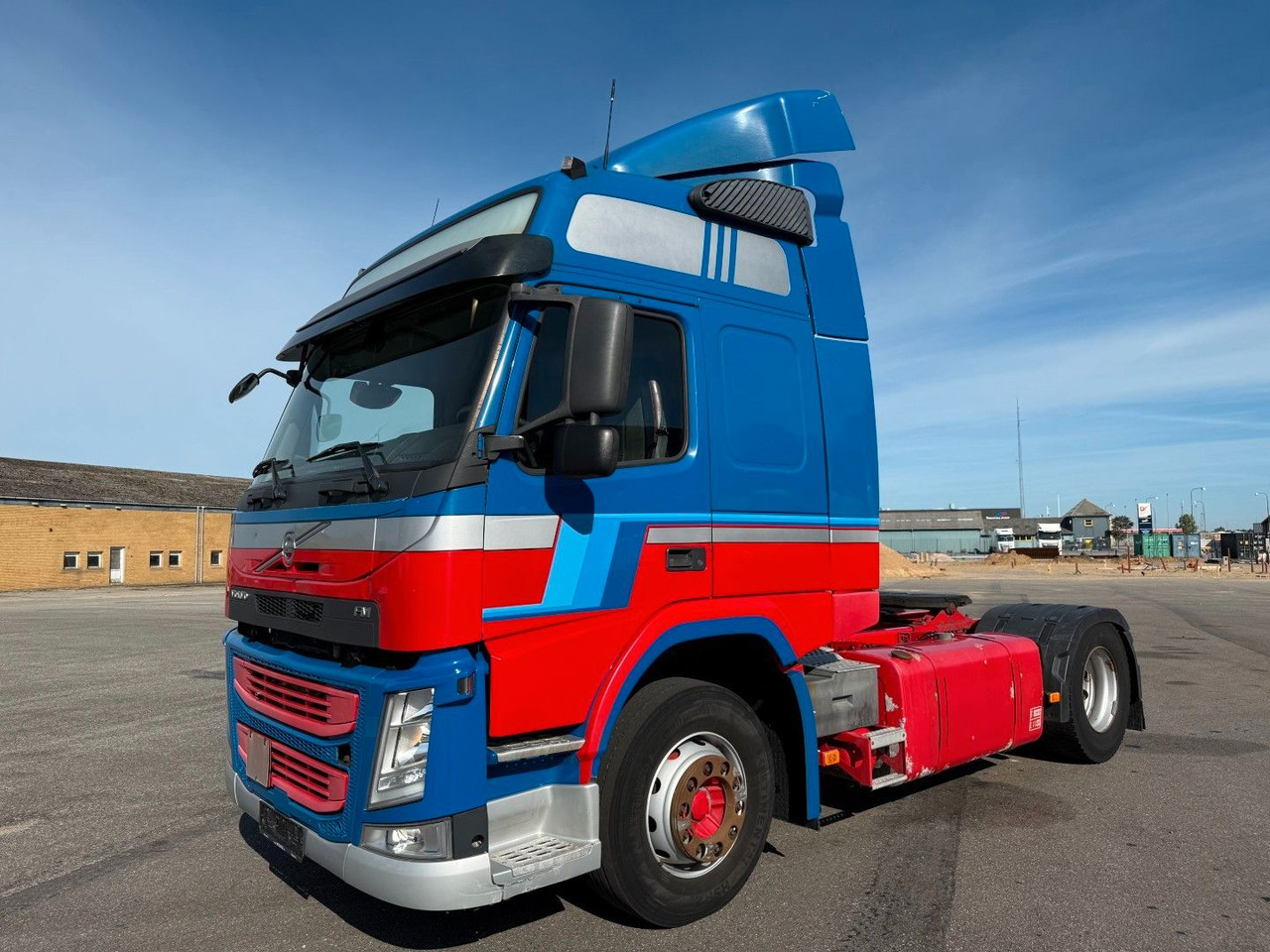 Volvo FM 410 4x2 Globetrotter Euro 6 - 트랙터 유닛 : 사진 1 Volvo FM 410 4x2 Globetrotter Euro 6 - 트랙터 유닛 : 사진 1