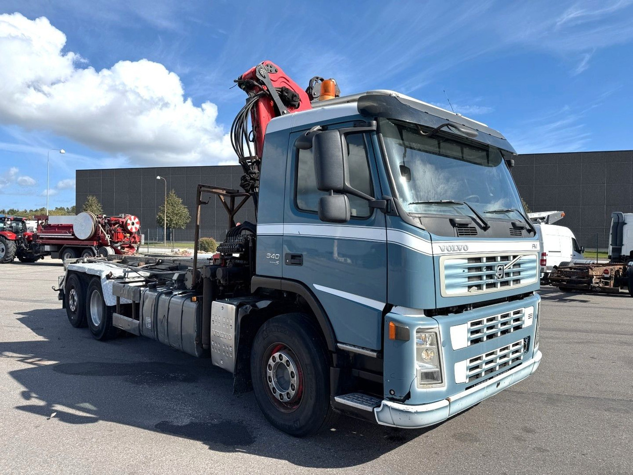 Volvo FM340 6x2*4 Kipper / Palfinger Epsilon 150Z96 - 크레인 트럭 : 사진 2 Volvo FM340 6x2*4 Kipper / Palfinger Epsilon 150Z96 - 크레인 트럭 : 사진 2
