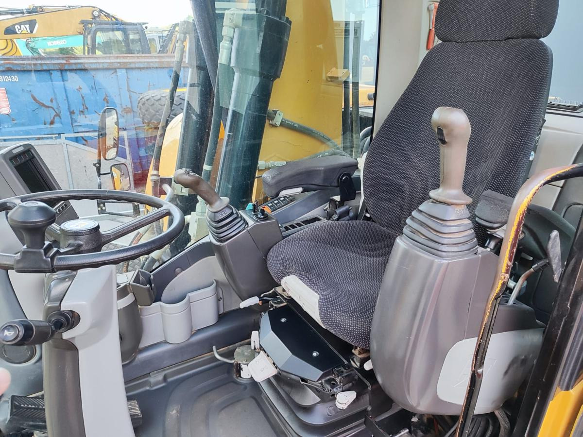 Caterpillar M315D - 휠 굴삭기 : 사진 5 Caterpillar M315D - 휠 굴삭기 : 사진 5